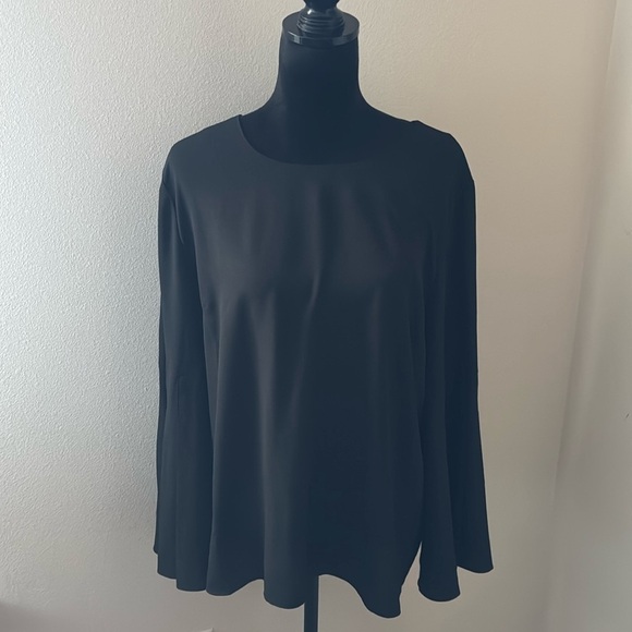 Talbots black crepe pleated bell sleeves back key hole top blouse Sz XL new - Picture 1 of 9